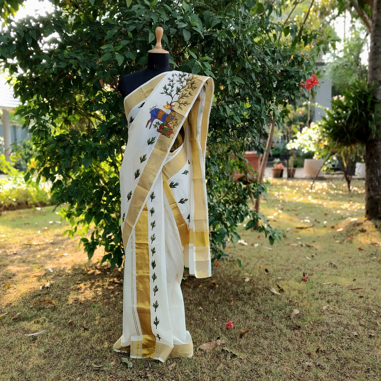 Hand-Painted Kerala Set Mundu And Mens Double {Dhoti} Combo