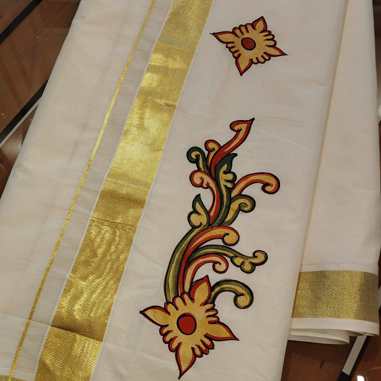 Traditional Kerala Set Mundu And Men's Double – perfect for festivities or gifting!