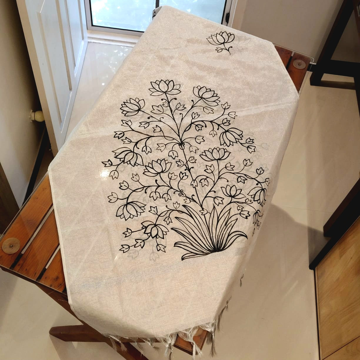 Hand-Painted Silver Tissue Dupatta
