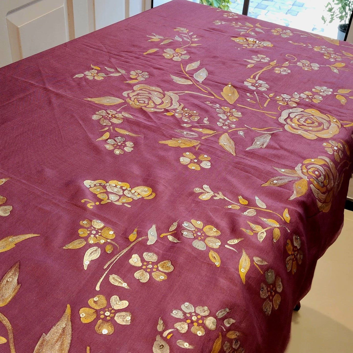 Graceful Onion Pink Uppada Silk Saree Adorned with Hand-Painted Art & Sparkling Sequin Details