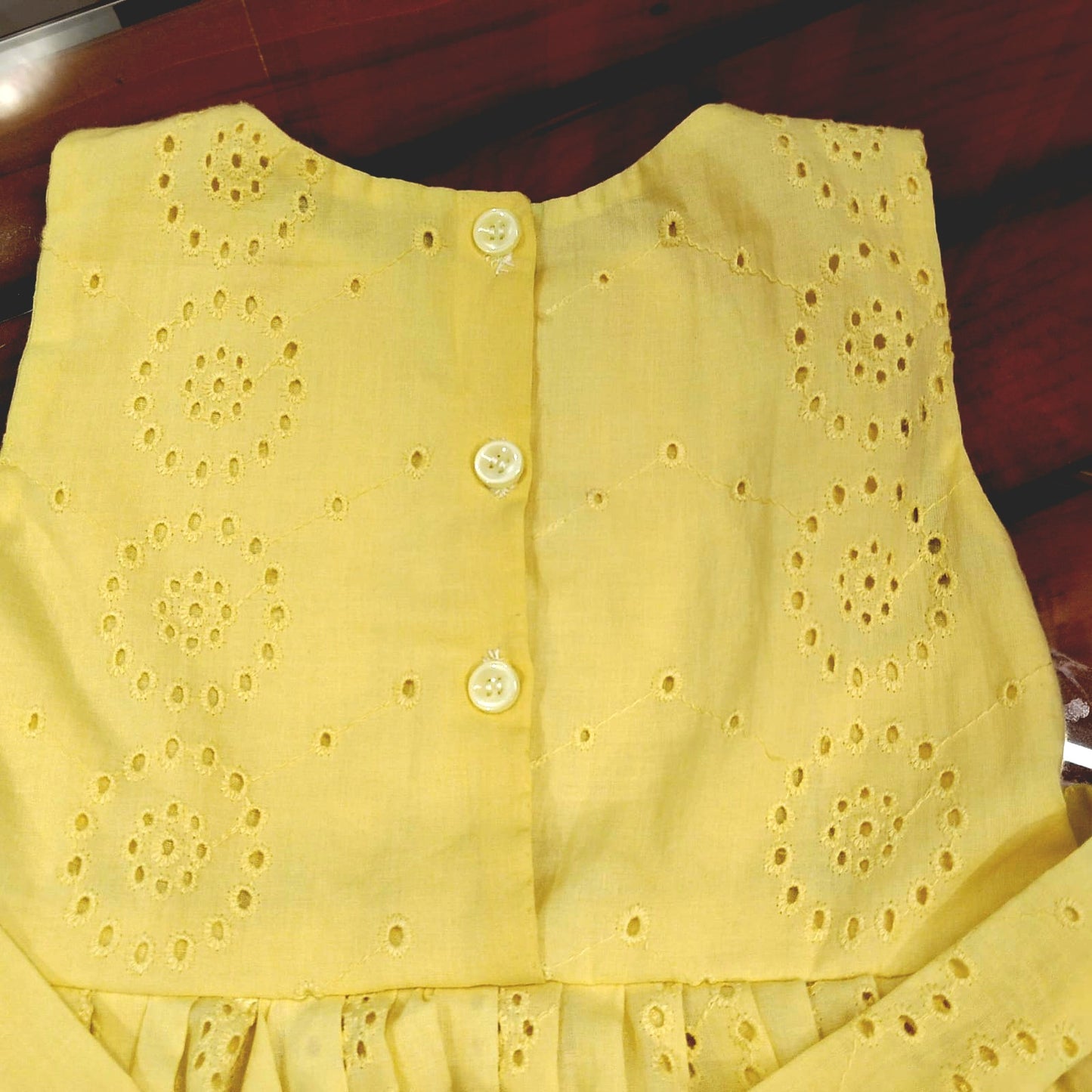 Hakoba Girl Frock – Simple & Sweet