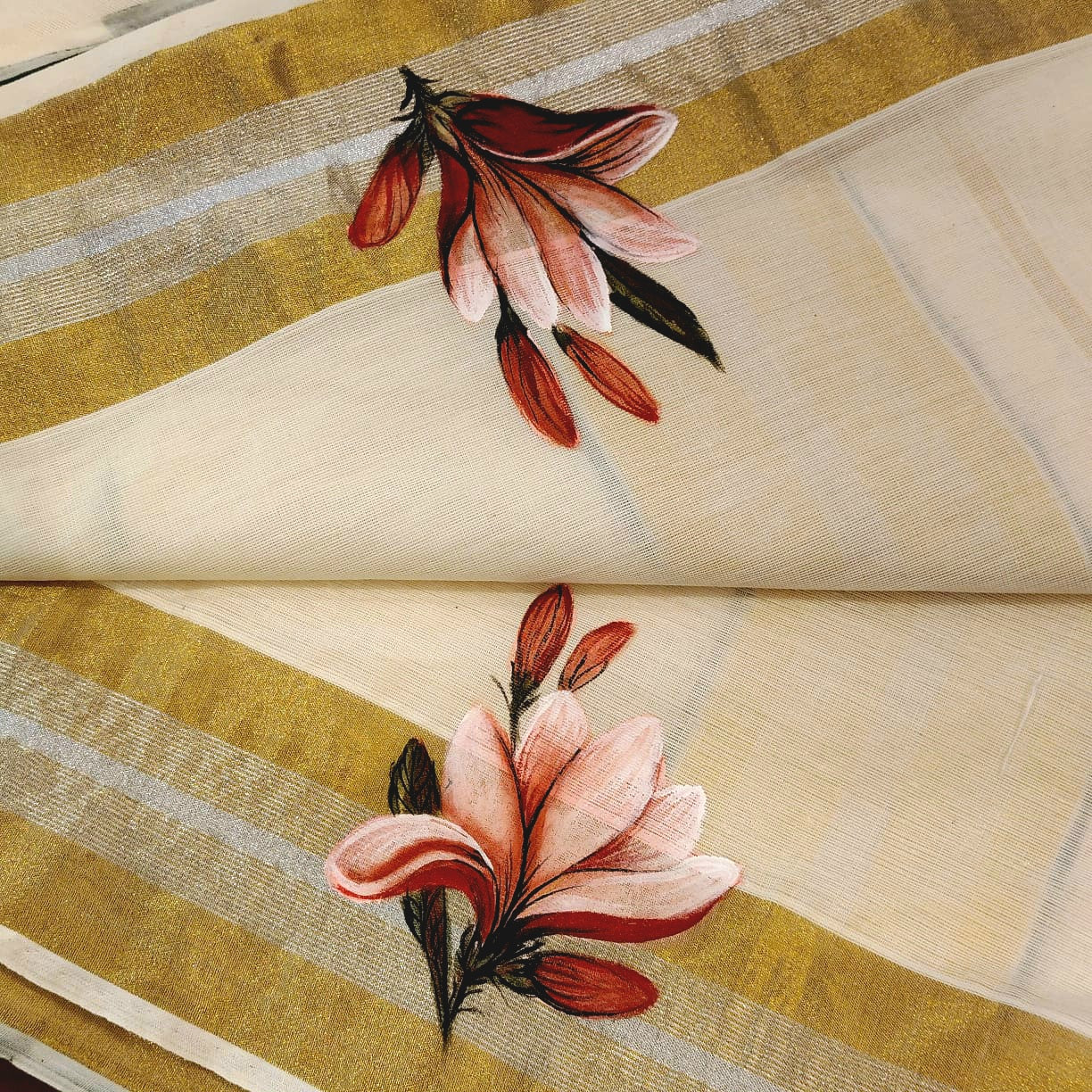 Magnolia Blooms On Kerala Kasavu Saree