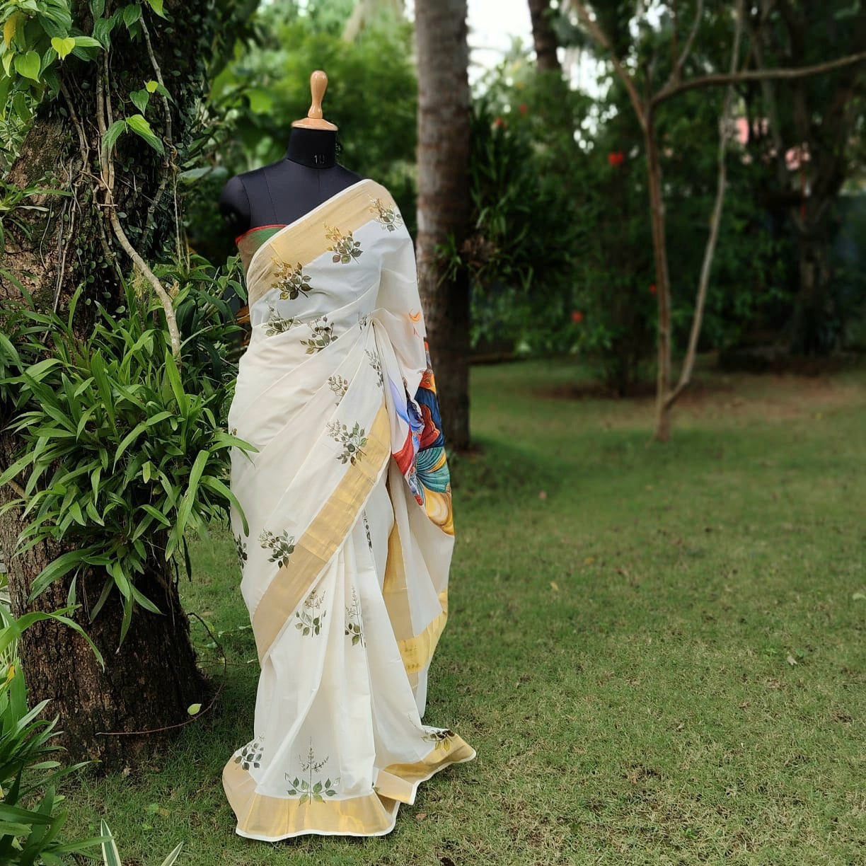Divine Radha Krishna And Tulsi Hand-Painted On a Classic Kasavu Drape