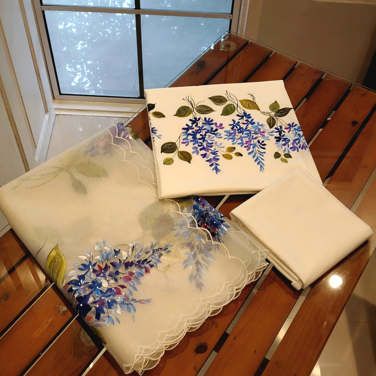 Exquisitely Handpainted Soft Cotton /Organza Kurti Set