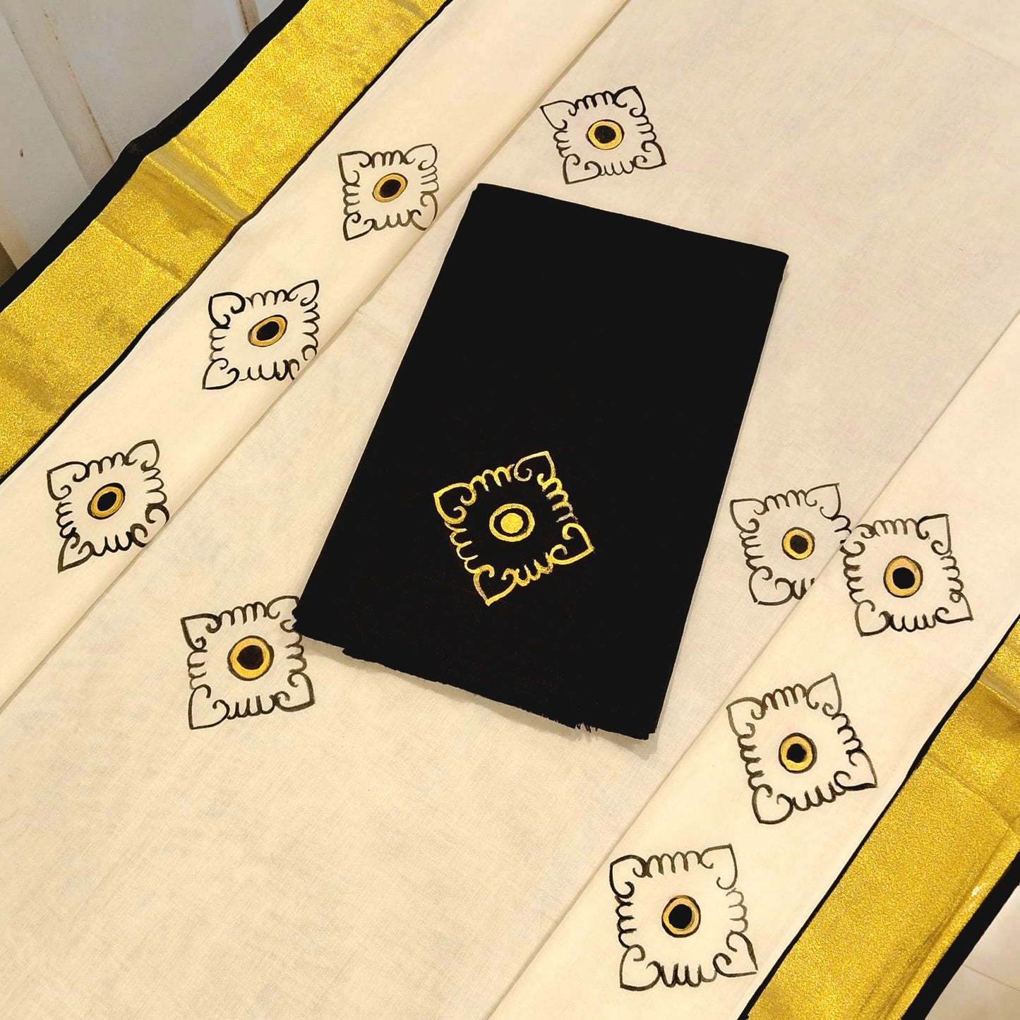 Hand-Painted Kerala Saree with Boat Race Motif