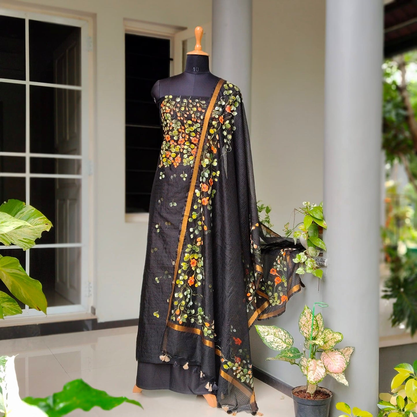 Grace In Black – Hand-Painted Kota Doria Set