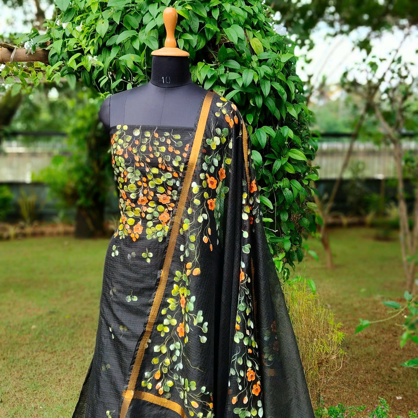 Grace In Black – Hand-Painted Kota Doria Set