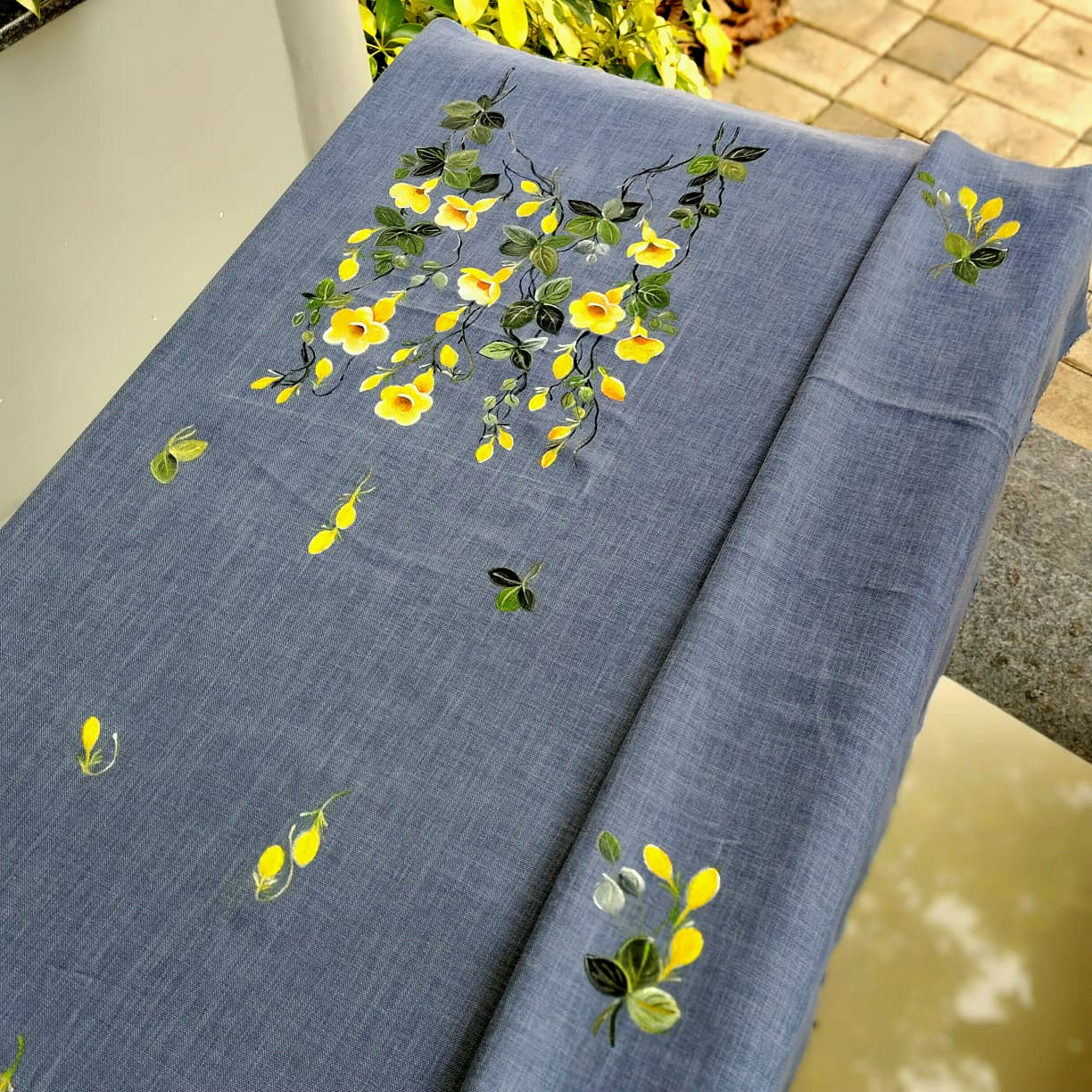 Pretty Floral-Themed Handpainted Linen-Cotton Kurti Material