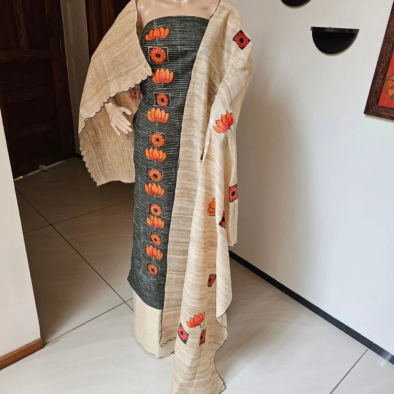 Elegant Hand-painted Kurti set