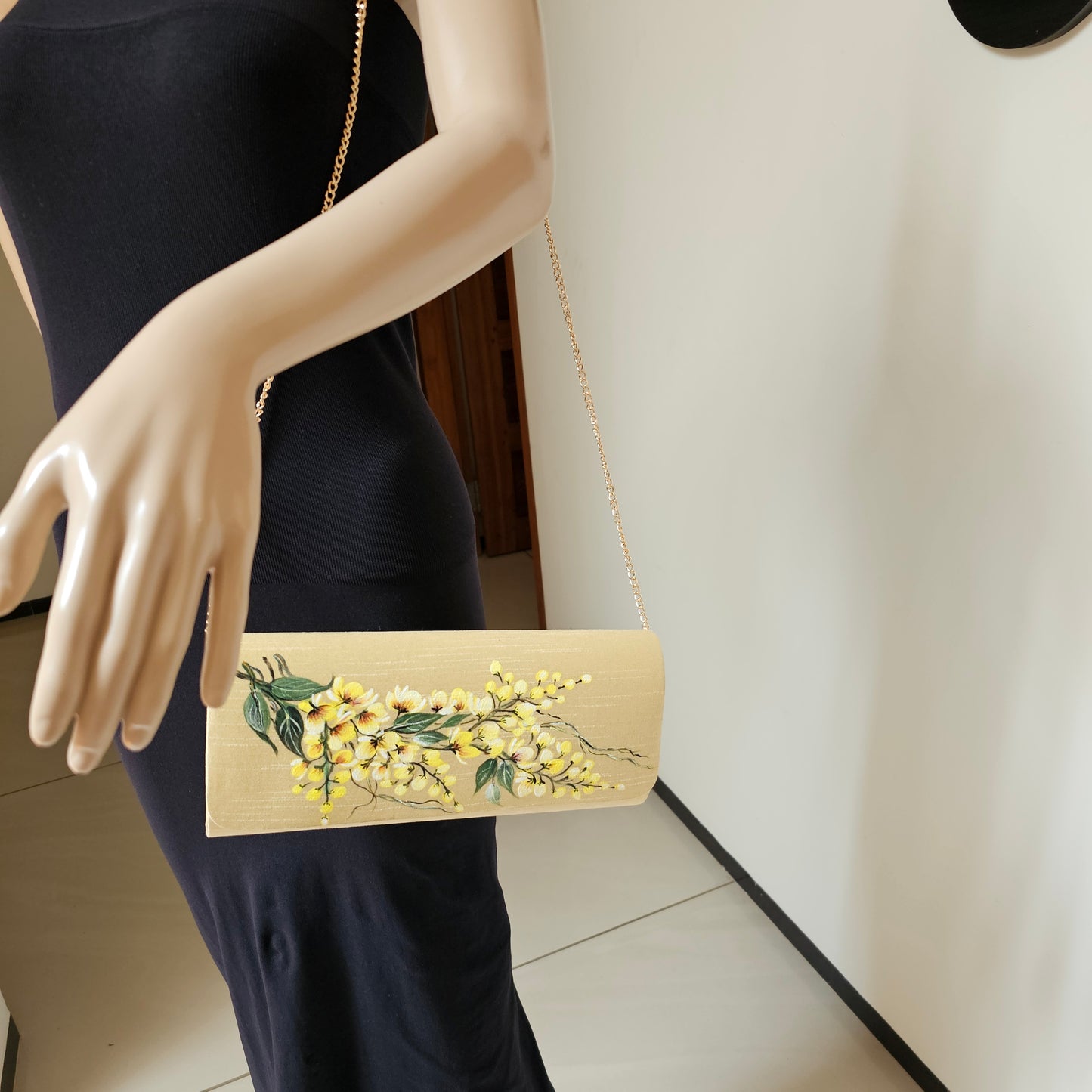 Hand-painted Kani Konna Clutch