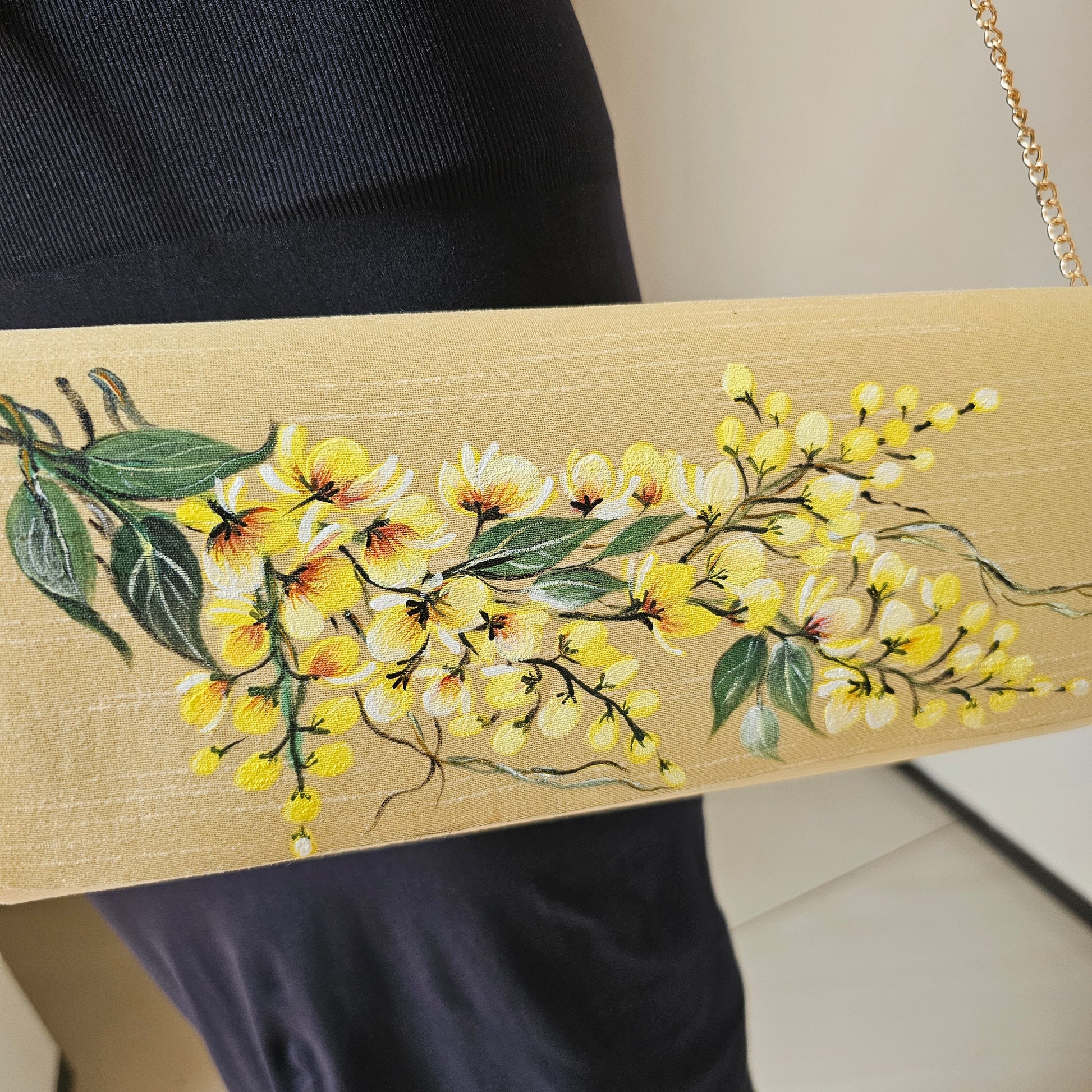 SHop Hand-painted Kani Konna Clutch