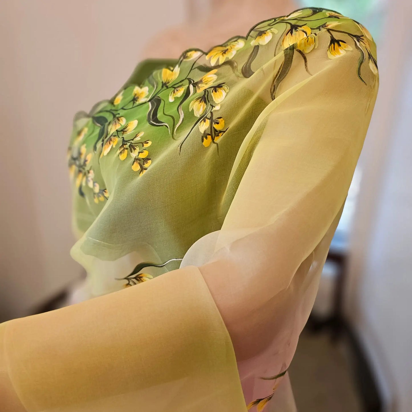 Boat Race Motif Hand-Painted And [Hand Dyed] Organza Saree