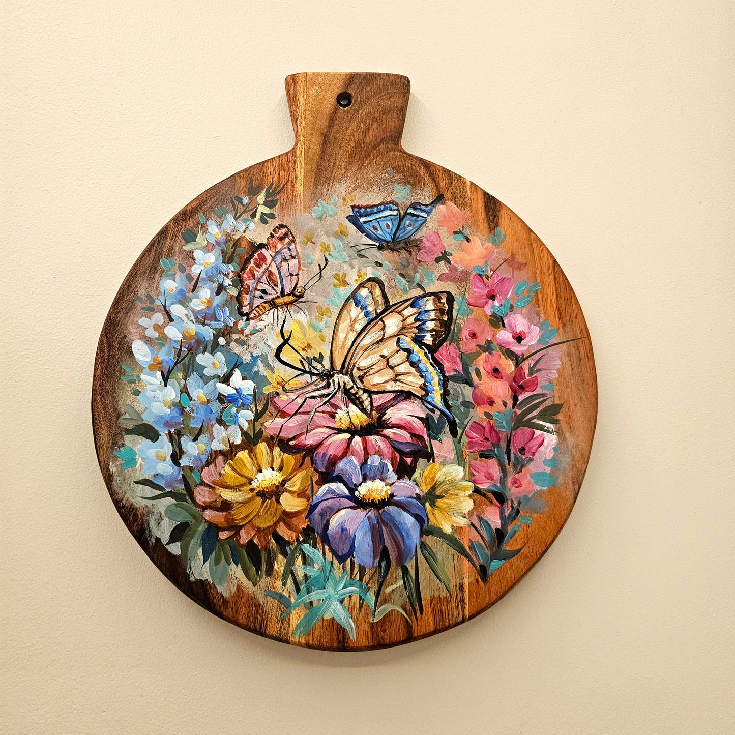 Unique Hand-Painted Wooden Plate To Elevate Your Home Decor