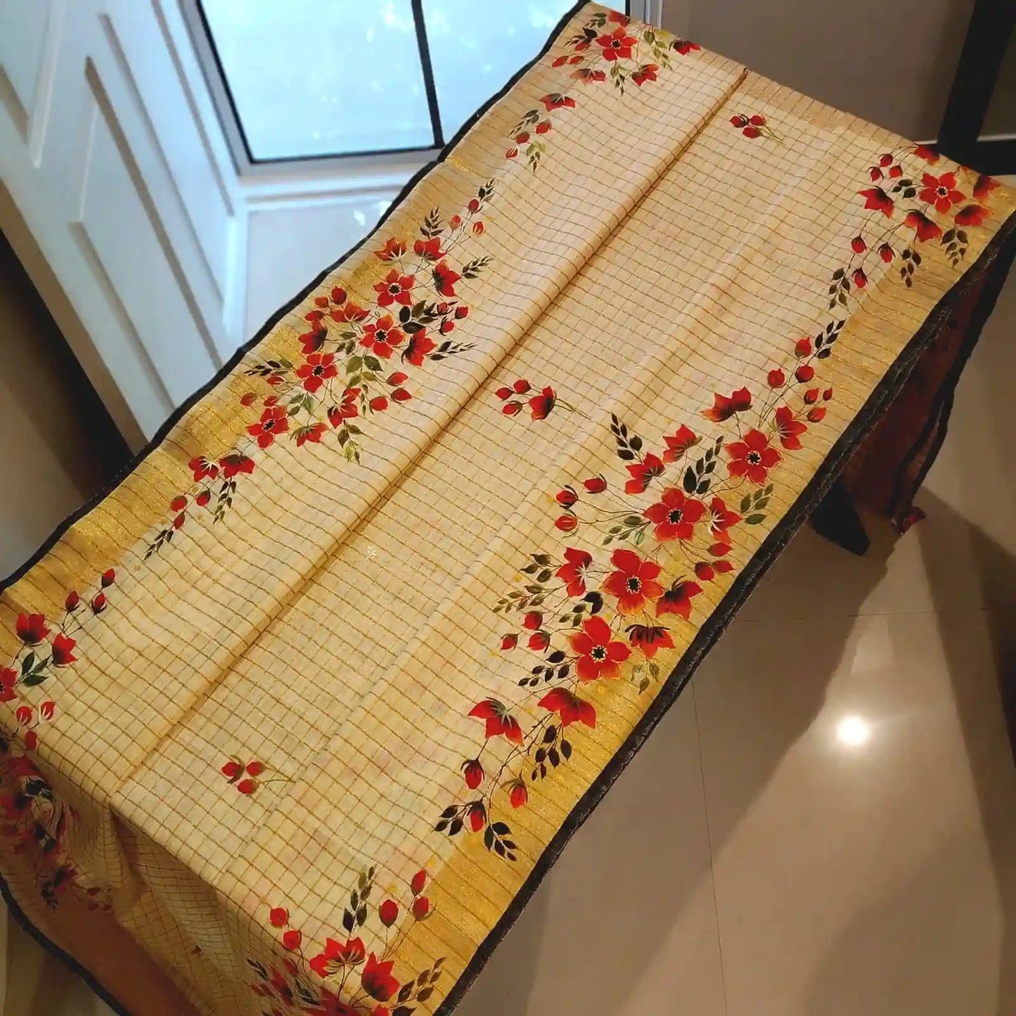 Classy Hand-Painted Linen Silk Saree