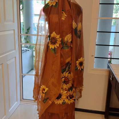 Artistic Salwar Kameez Set With Hand-Painted Sunflower Motif