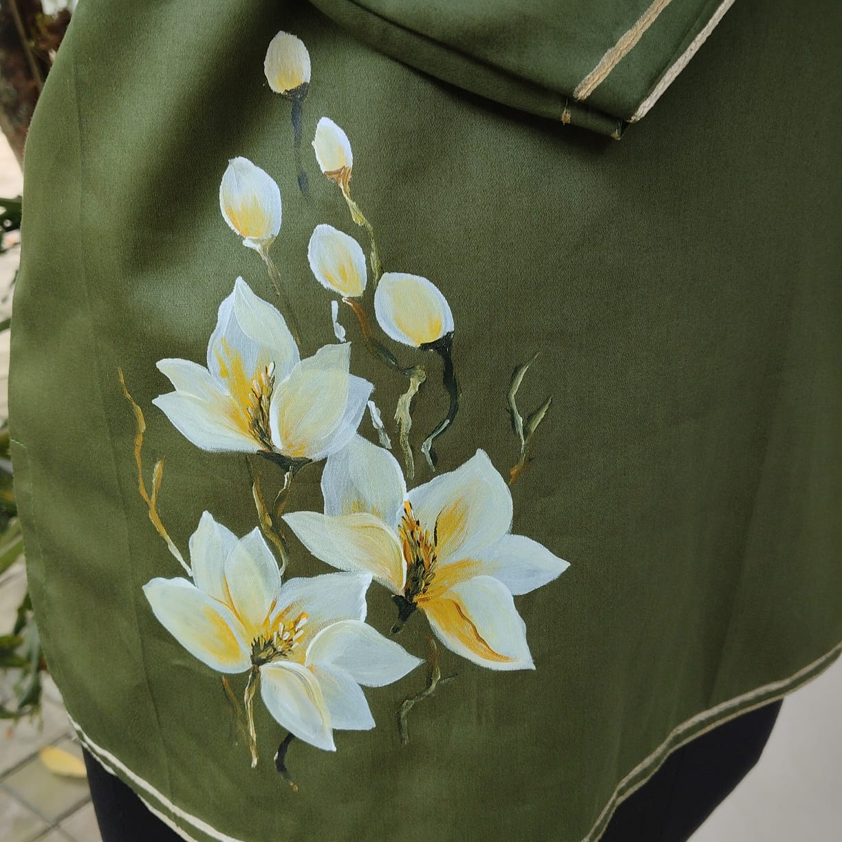 Hand-Painted Magnolia Flowers On Short Kurti