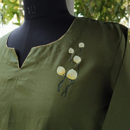 Hand-Painted Magnolia Flowers On Short Kurti