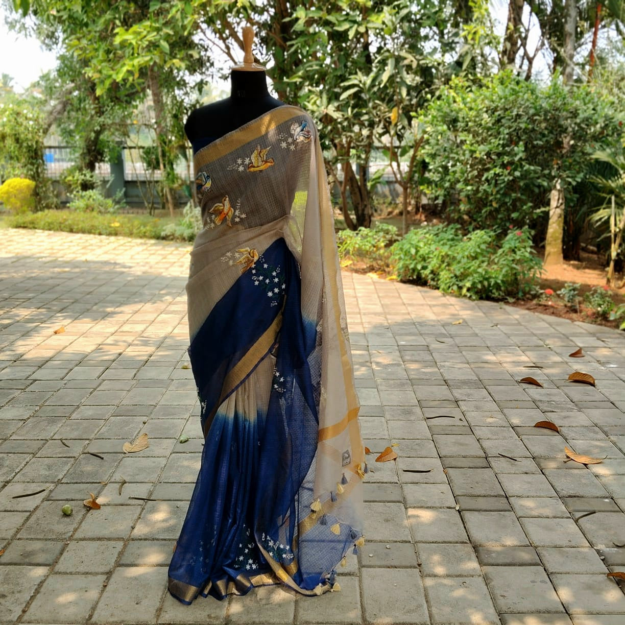 Stunning Hand-Painted And Hand-Embroidered Kota Doria Saree