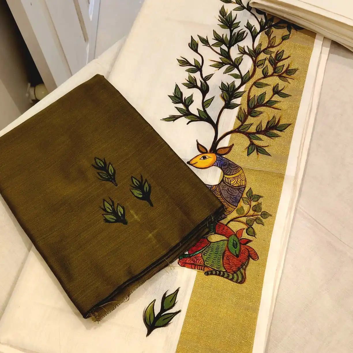 Hand-Painted Kerala Set Mundu