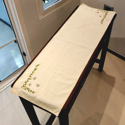 Elegant Table Runner