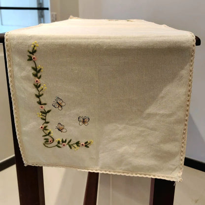 Elegant Table Runner