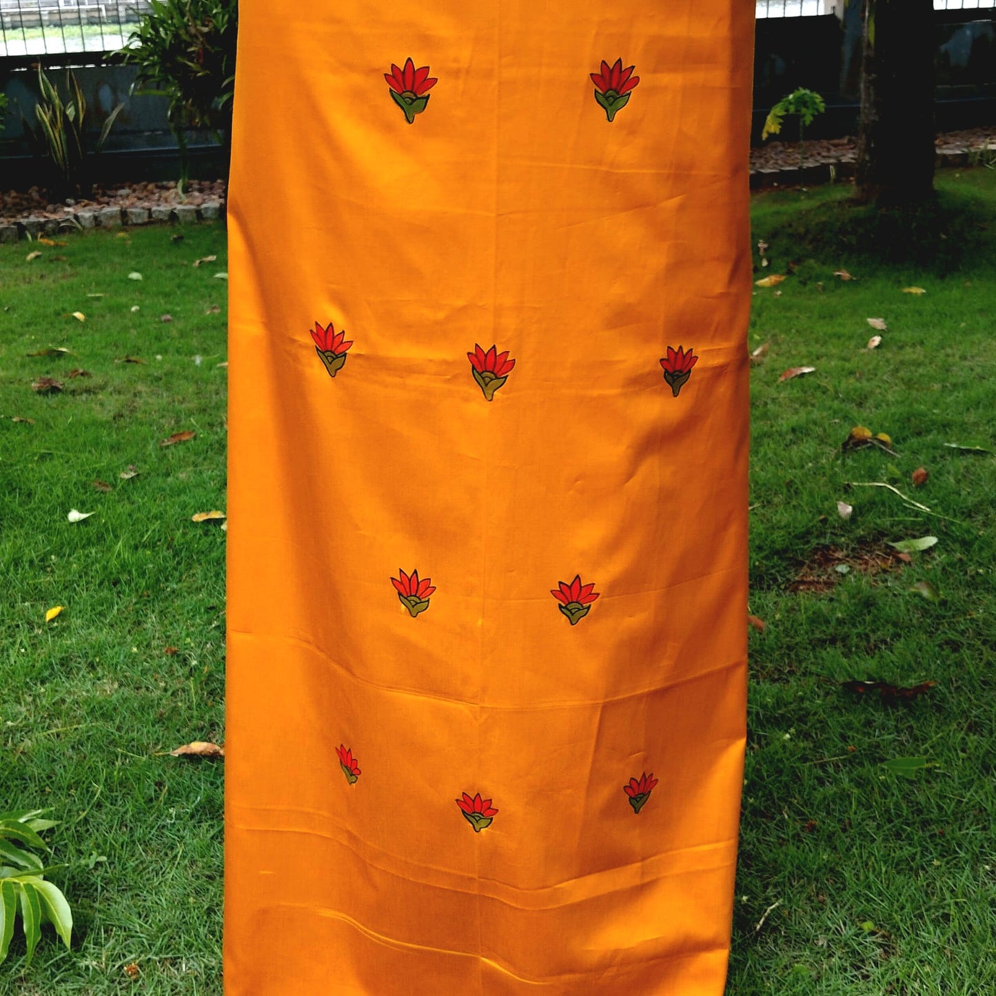 Artisan-Crafted Handpainted Cotton Kurti