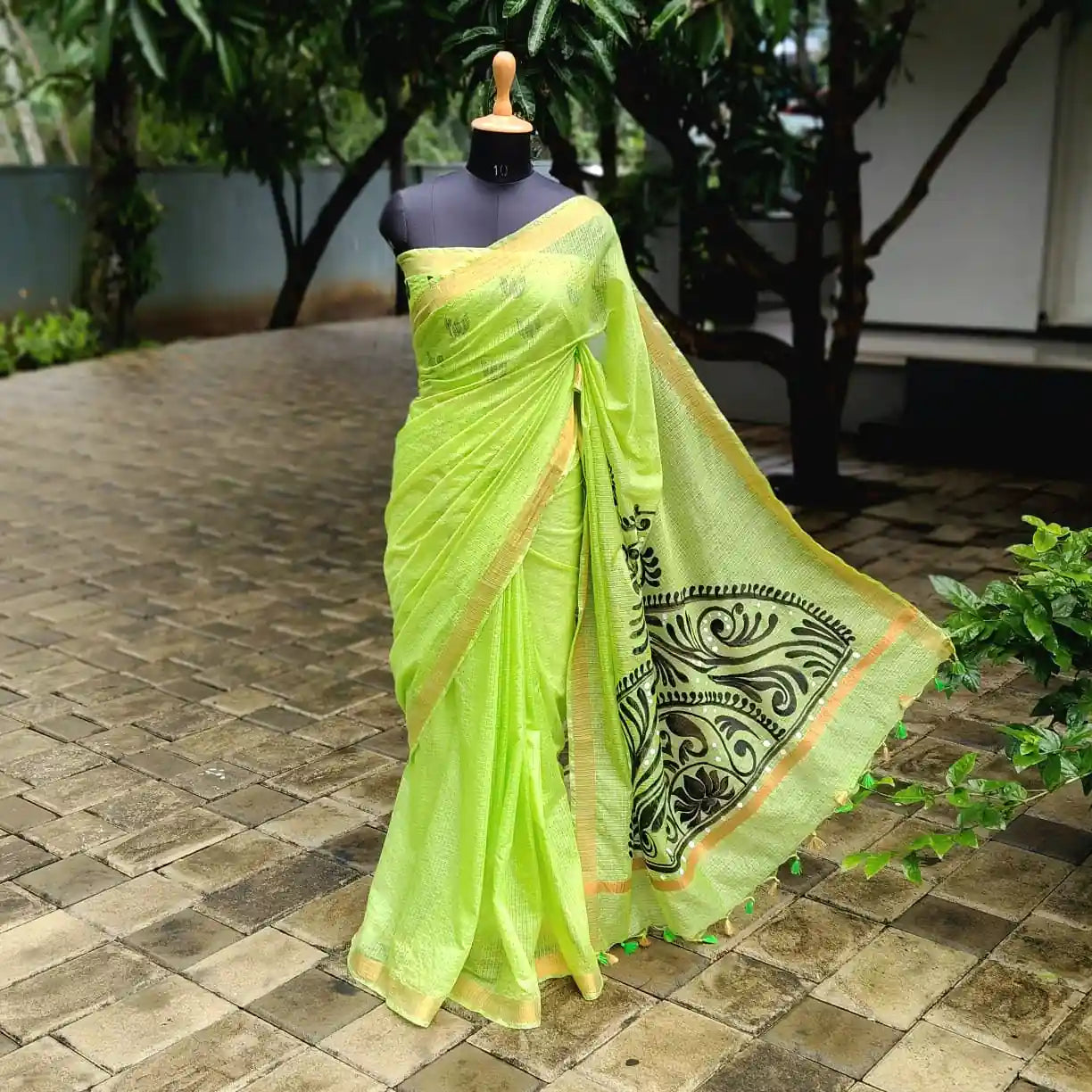 Grace In Every Line – Alpona Art On Breezy Kota Doria.\ Saree