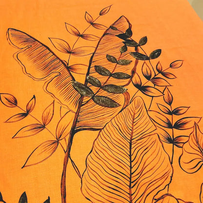 Breathable Pure Cotton Kurti With Graceful Hand-Drawn Line Art Accents