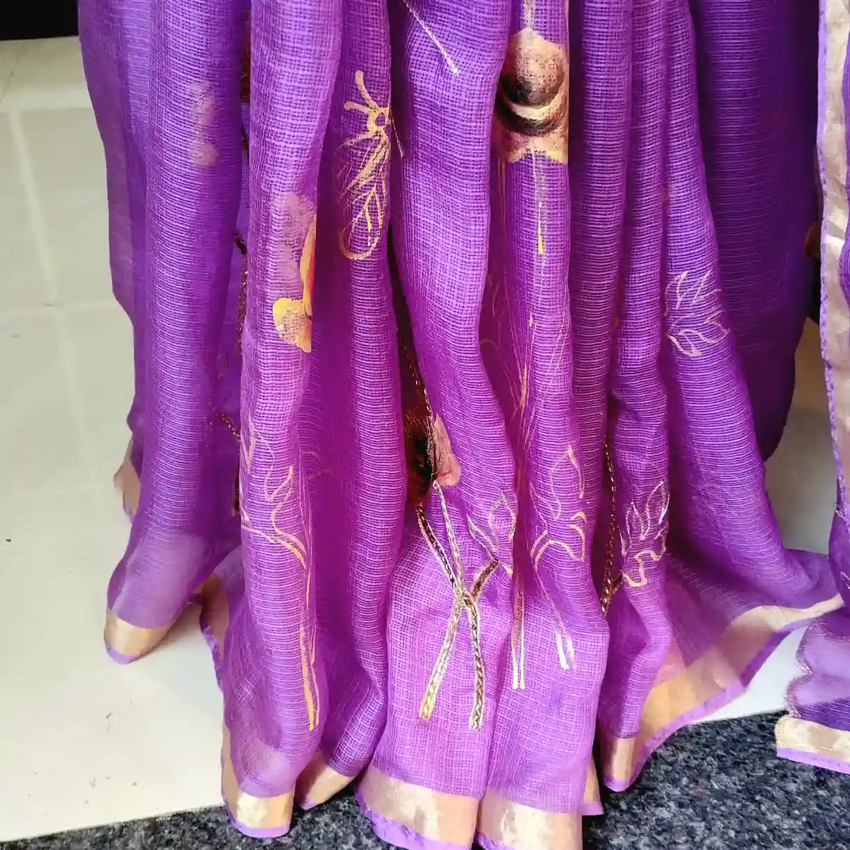 Pure Silk Kota Saree Adorned With Hand-Painted Finesse