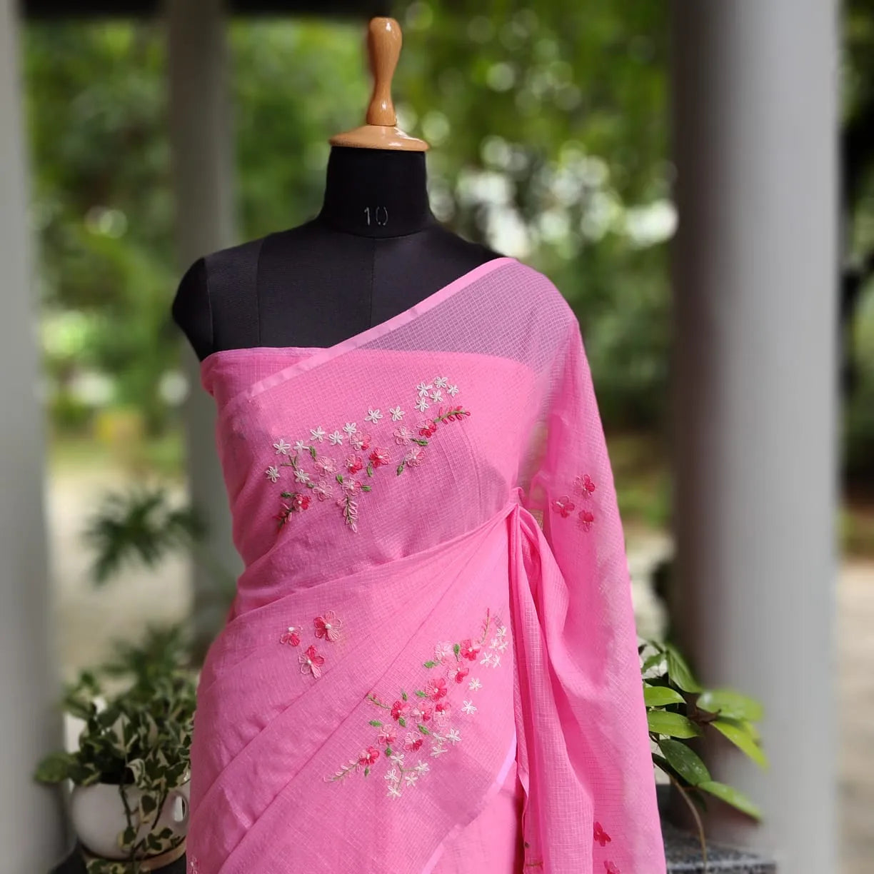 Gracefully Hand-Embroidered Pure Kota Fabric Saree
