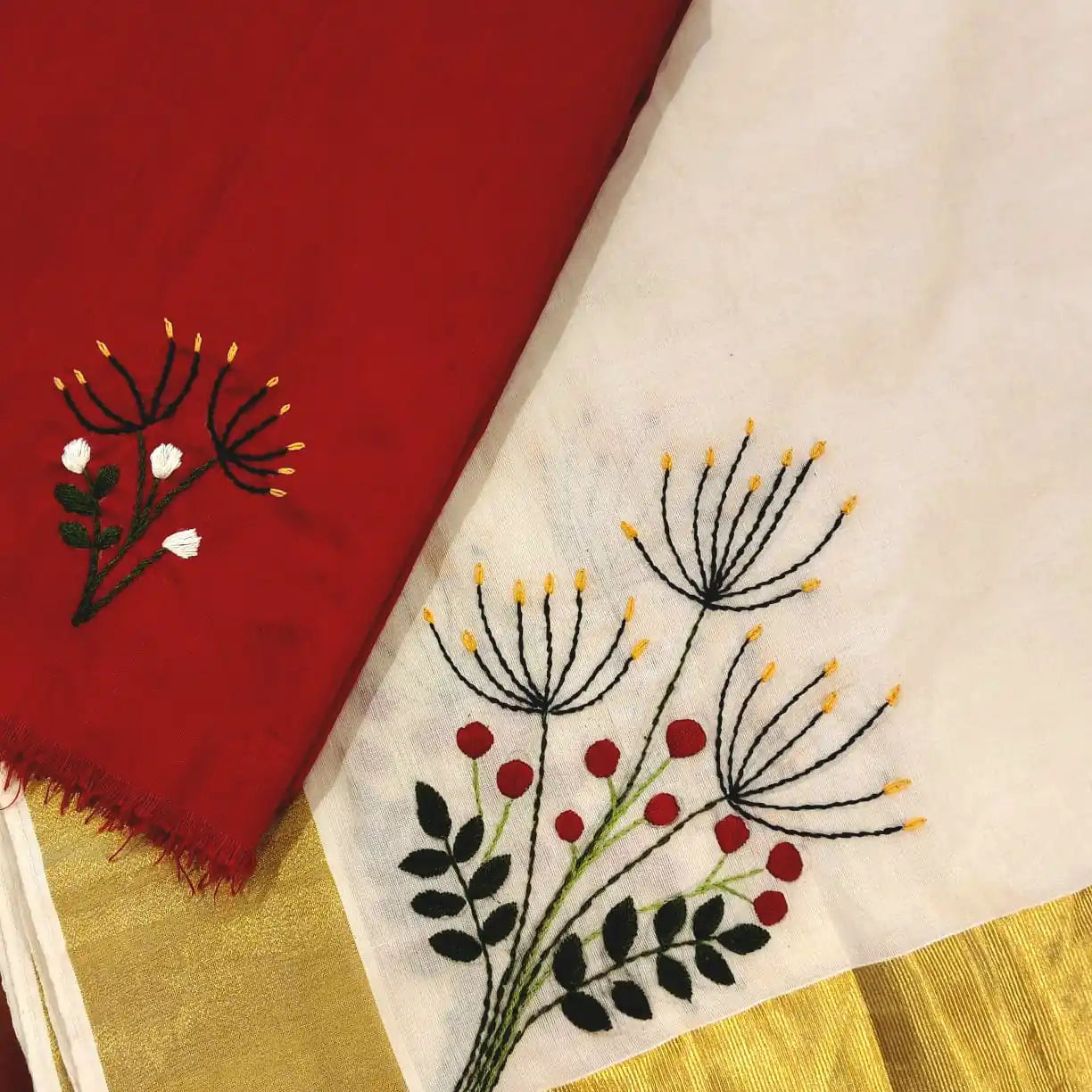 Elegant Hand-Embroidered Kerala Traditional Set Mundu