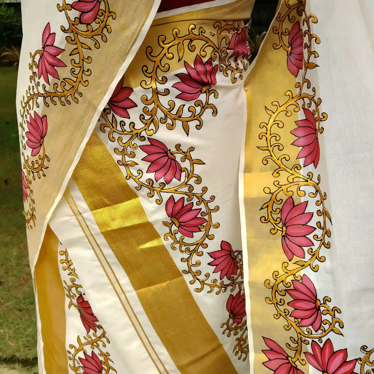 Classic Kerala Set Mundu With Hand-Painted Border Design