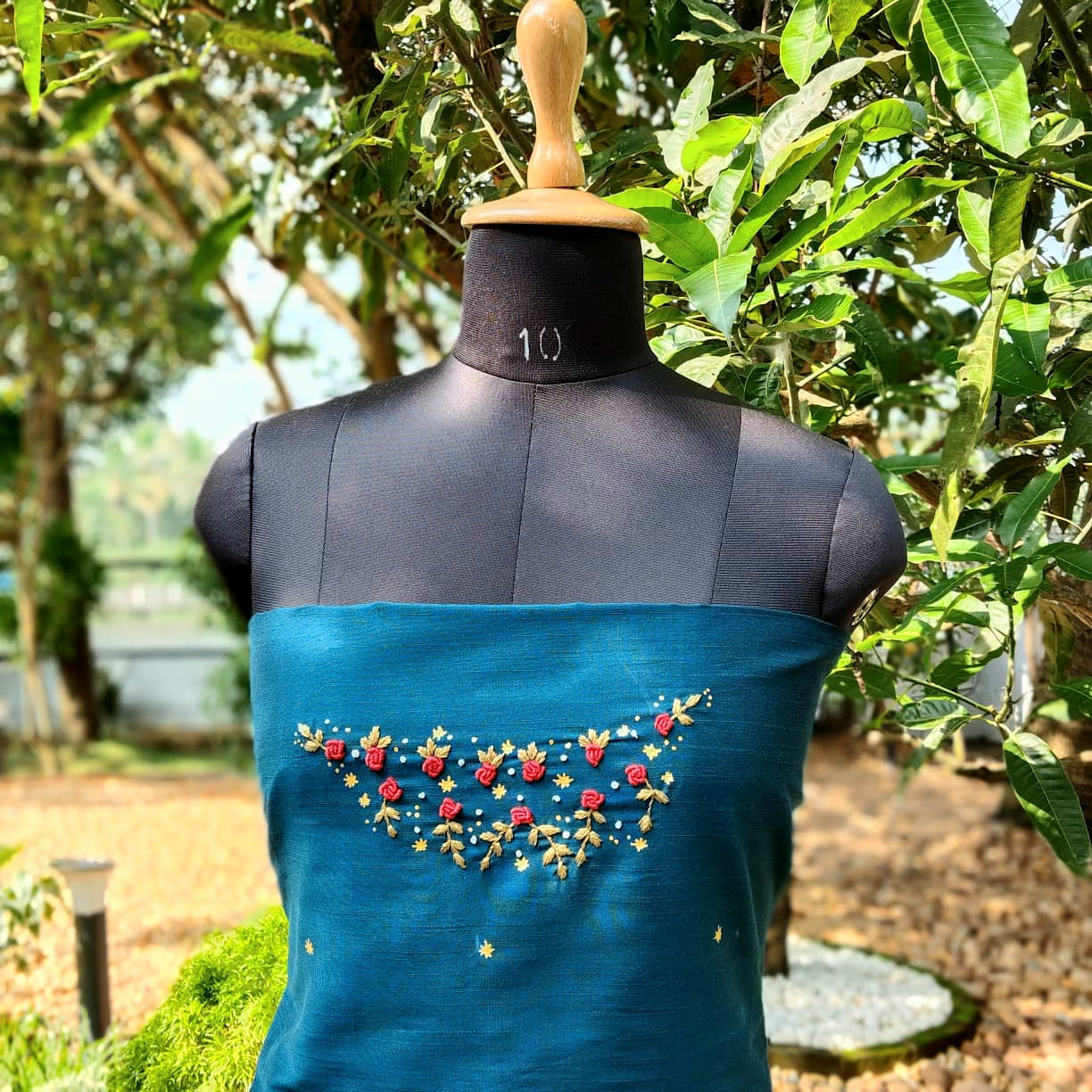 Graceful Hand Embroidery On Premium Kurti Fabric