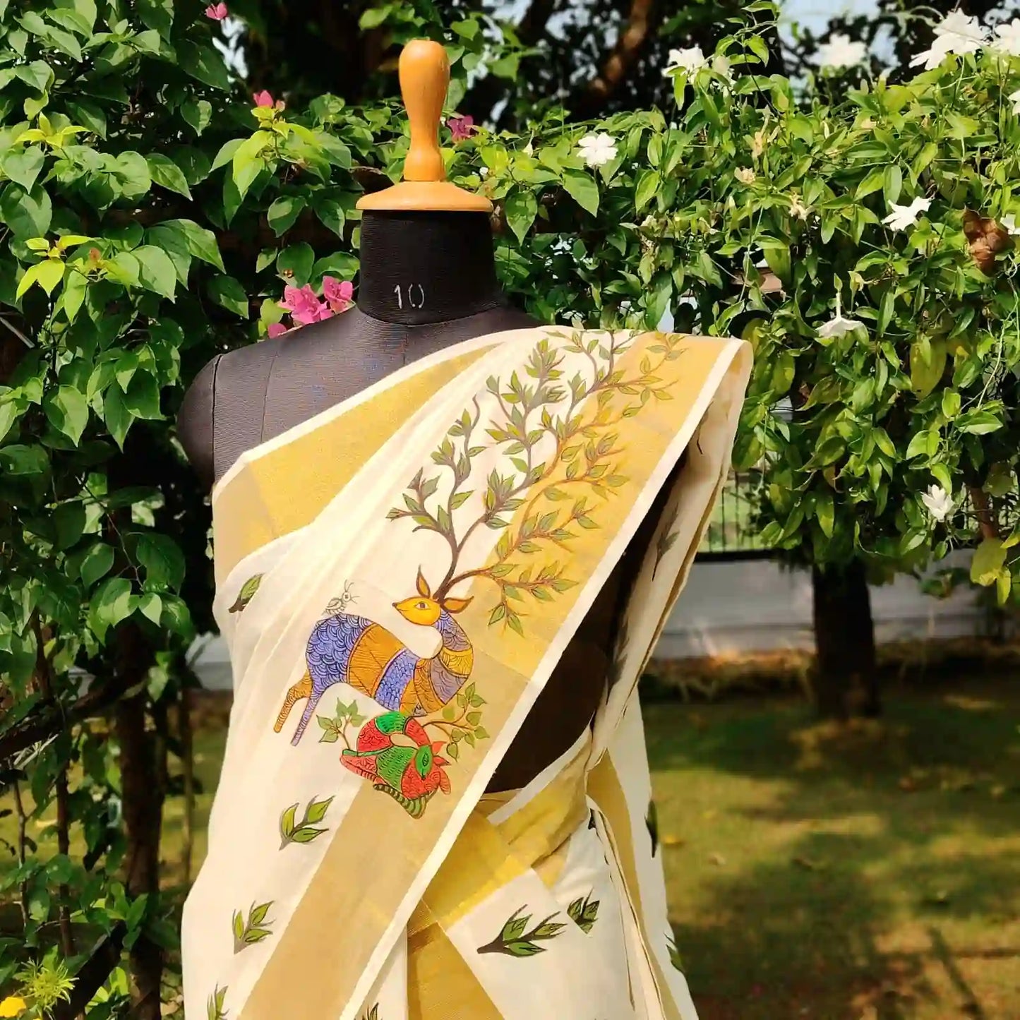 Hand-Painted Kerala Set Mundu