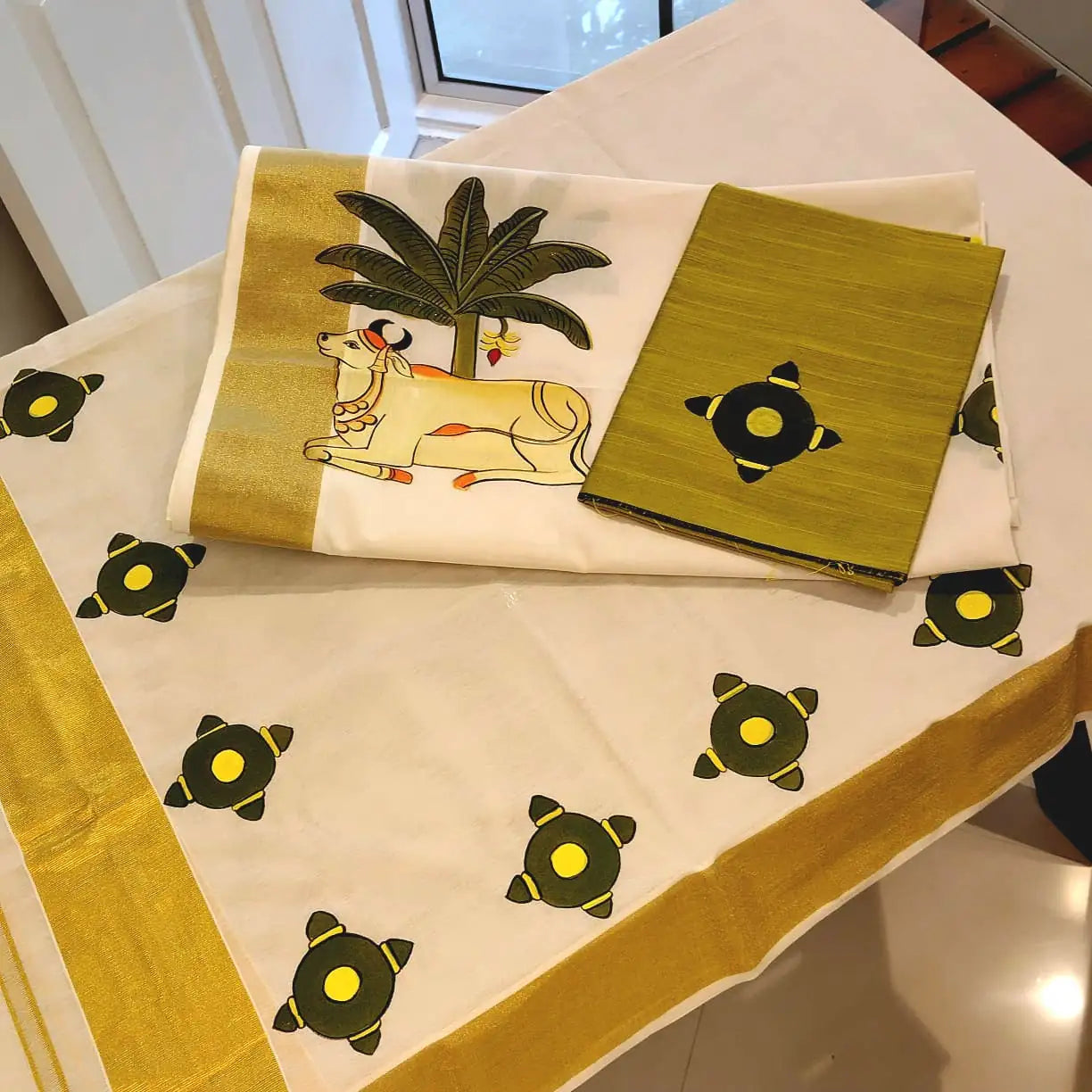 Pichwai Inspired Hand-Painted Mundu Set Mundu