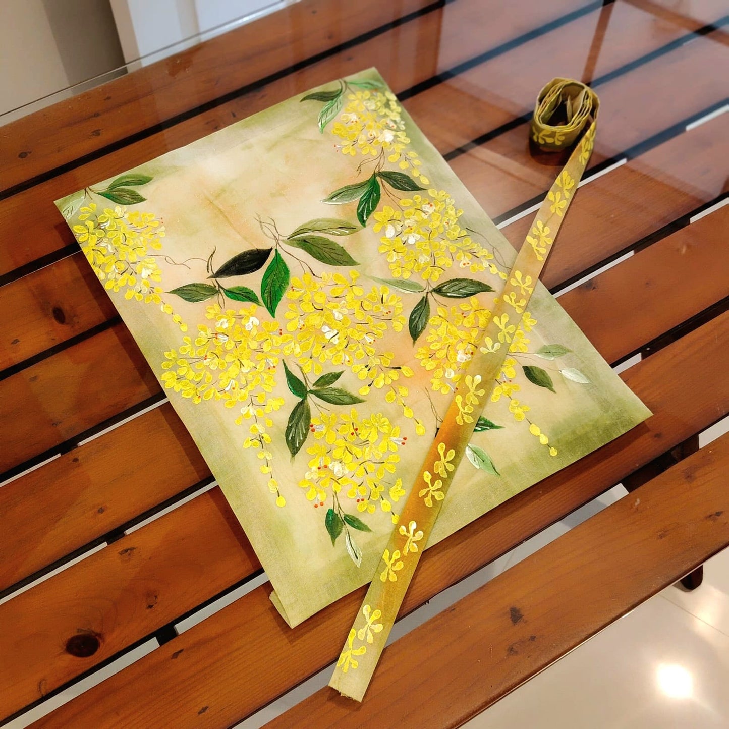 Artistic Floral Fabric Patch For Statement Styling