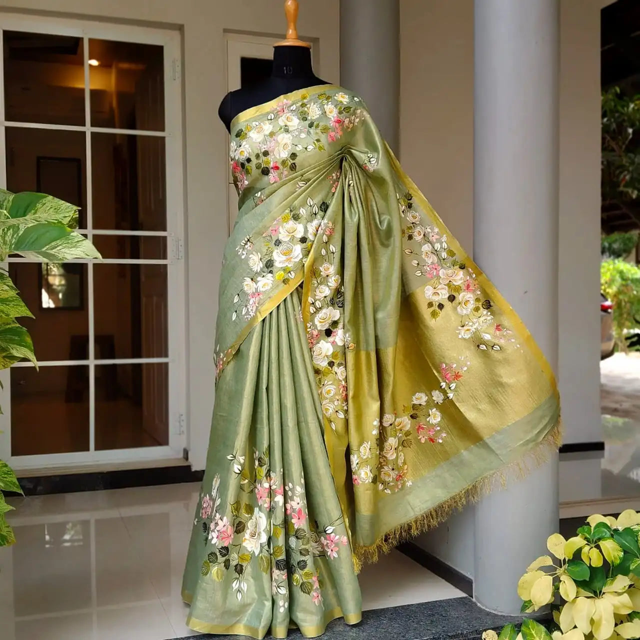 Gracefully Hand-Painted Linen Tissue Saree