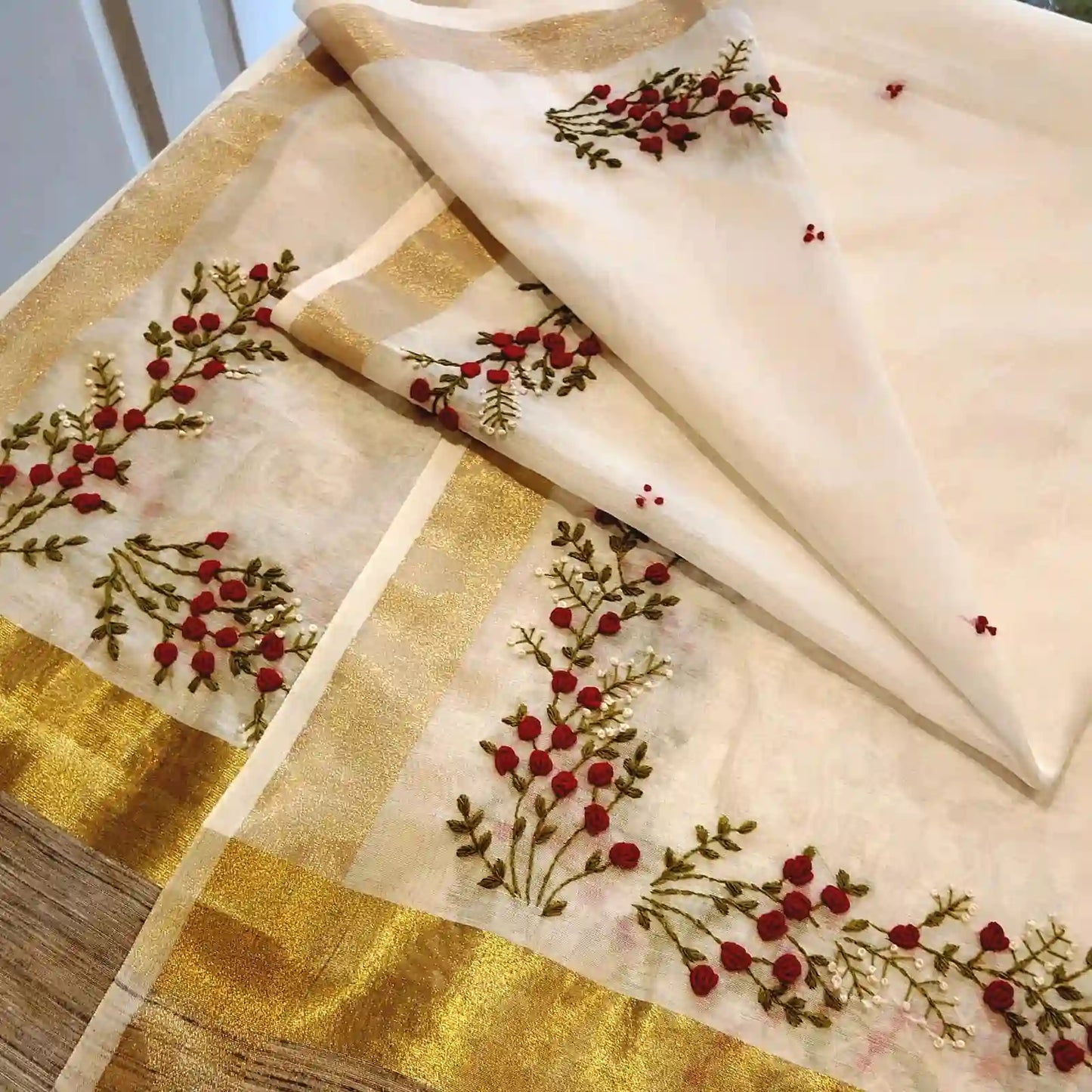 Gracefully Hand-Embroidered Chanderi Silk Dupatta