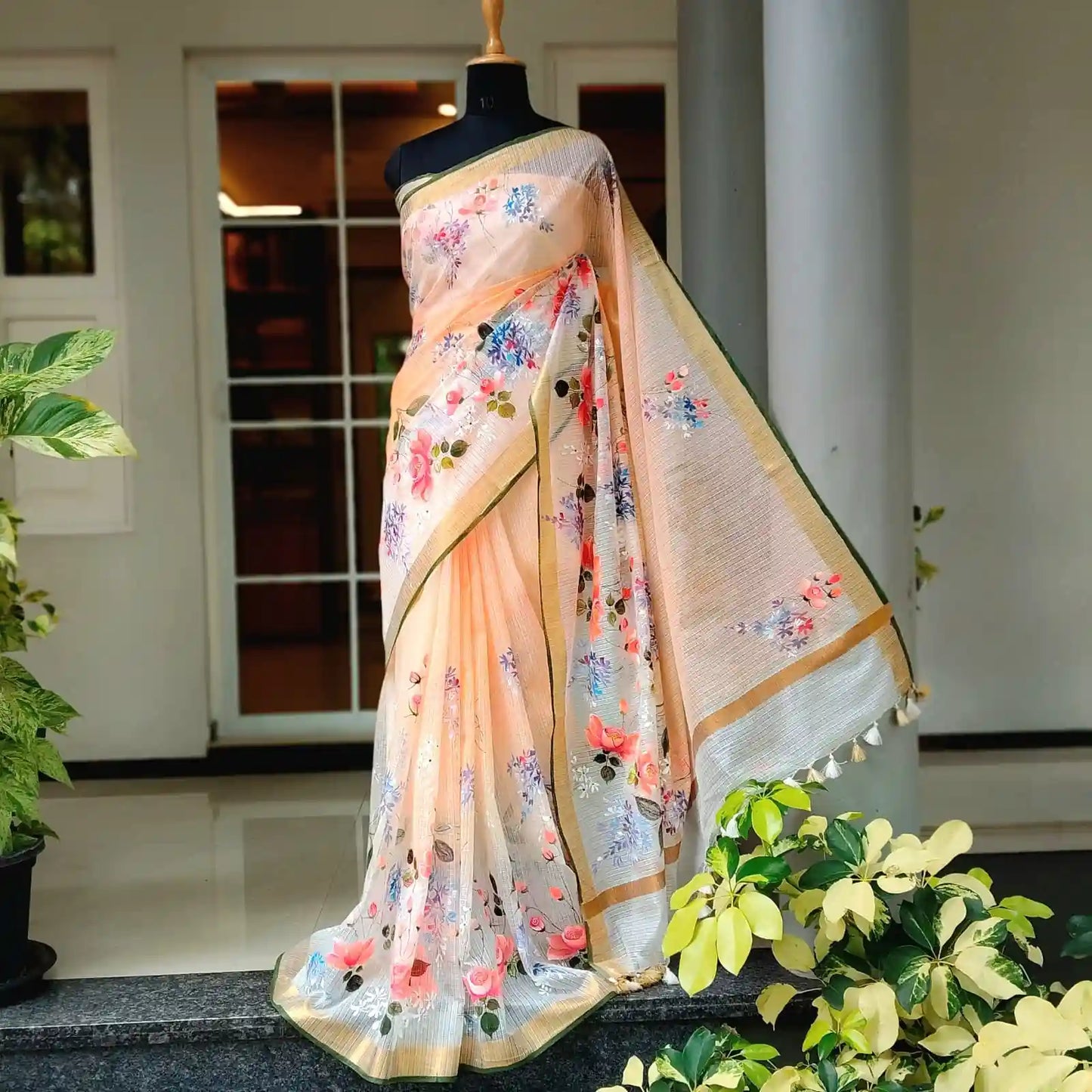 Gorgeous Art On Kota Doria Saree
