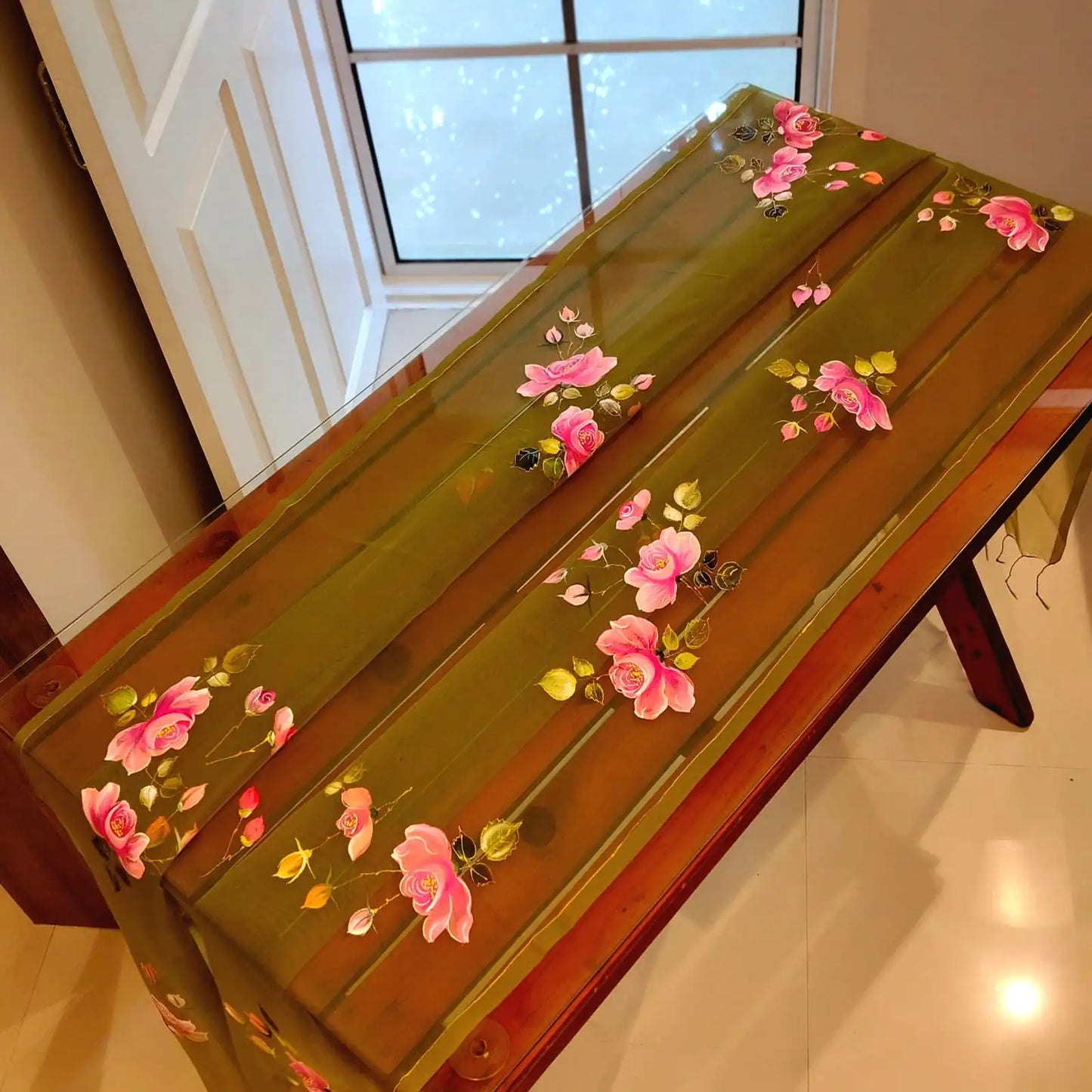 Elegant Organza Dupatta with Painted Wild Roses
