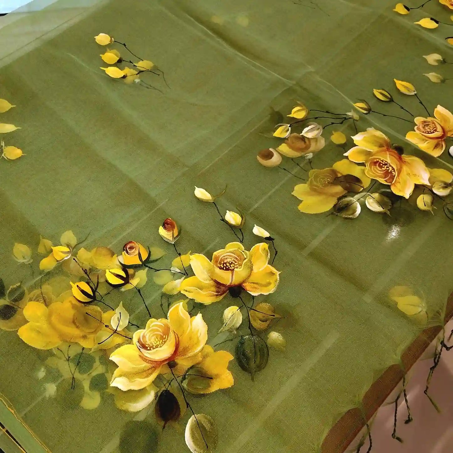 Gorgeous Hand-Painted Dupatta In Organza Fabric