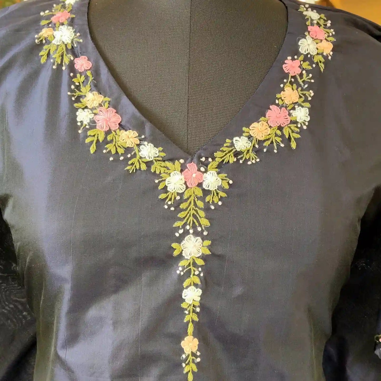Hand-Embroidered Pure Silk Short Kaftan