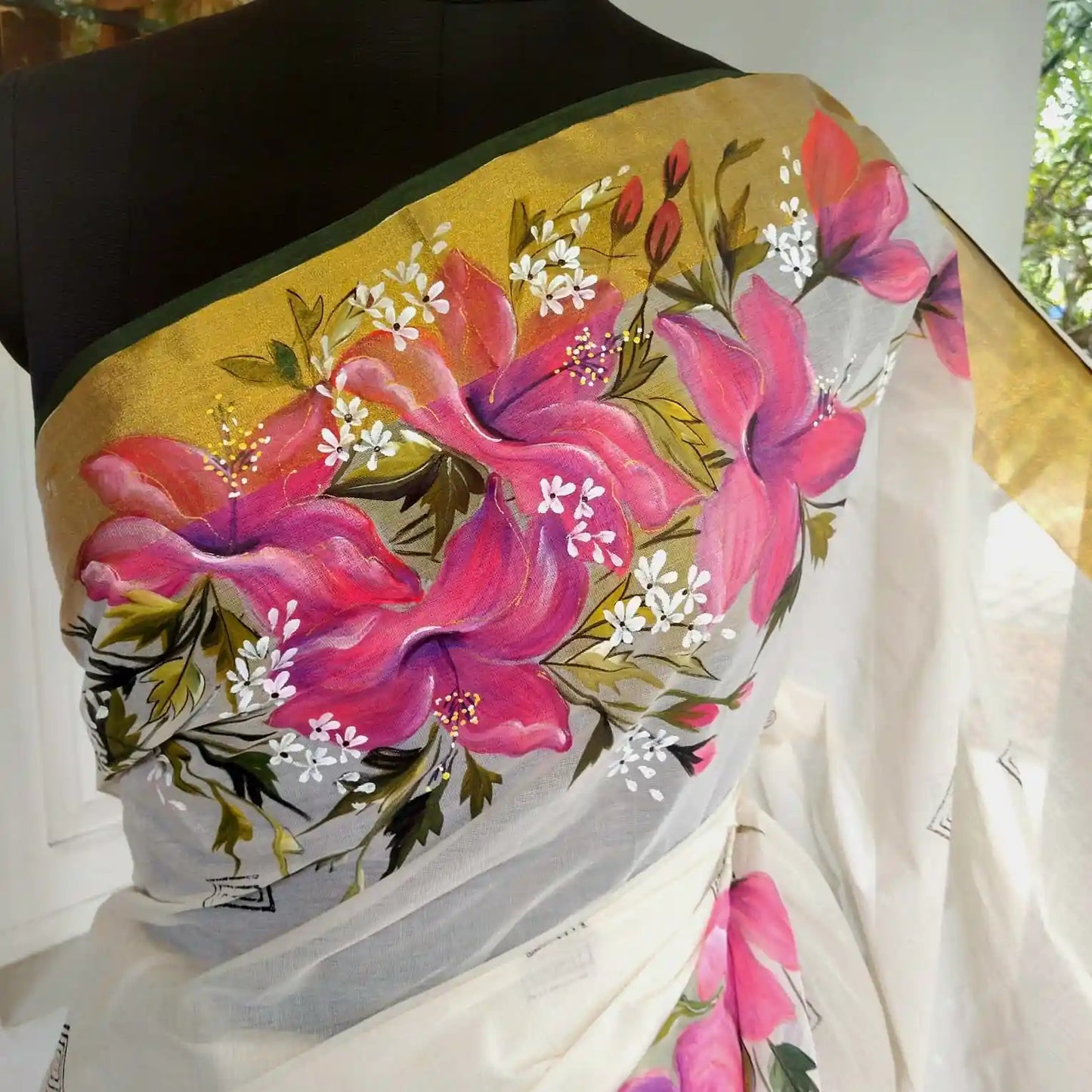Kerala tradition meets hand-painted elegance