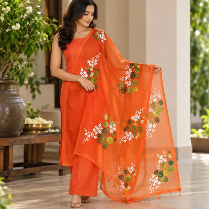 Pretty Hand-Painted Dupatta In Organza Fabric