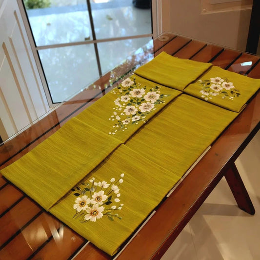 Beautifully Detailed Floral Hand-Painting On A Premium Blouse Piece