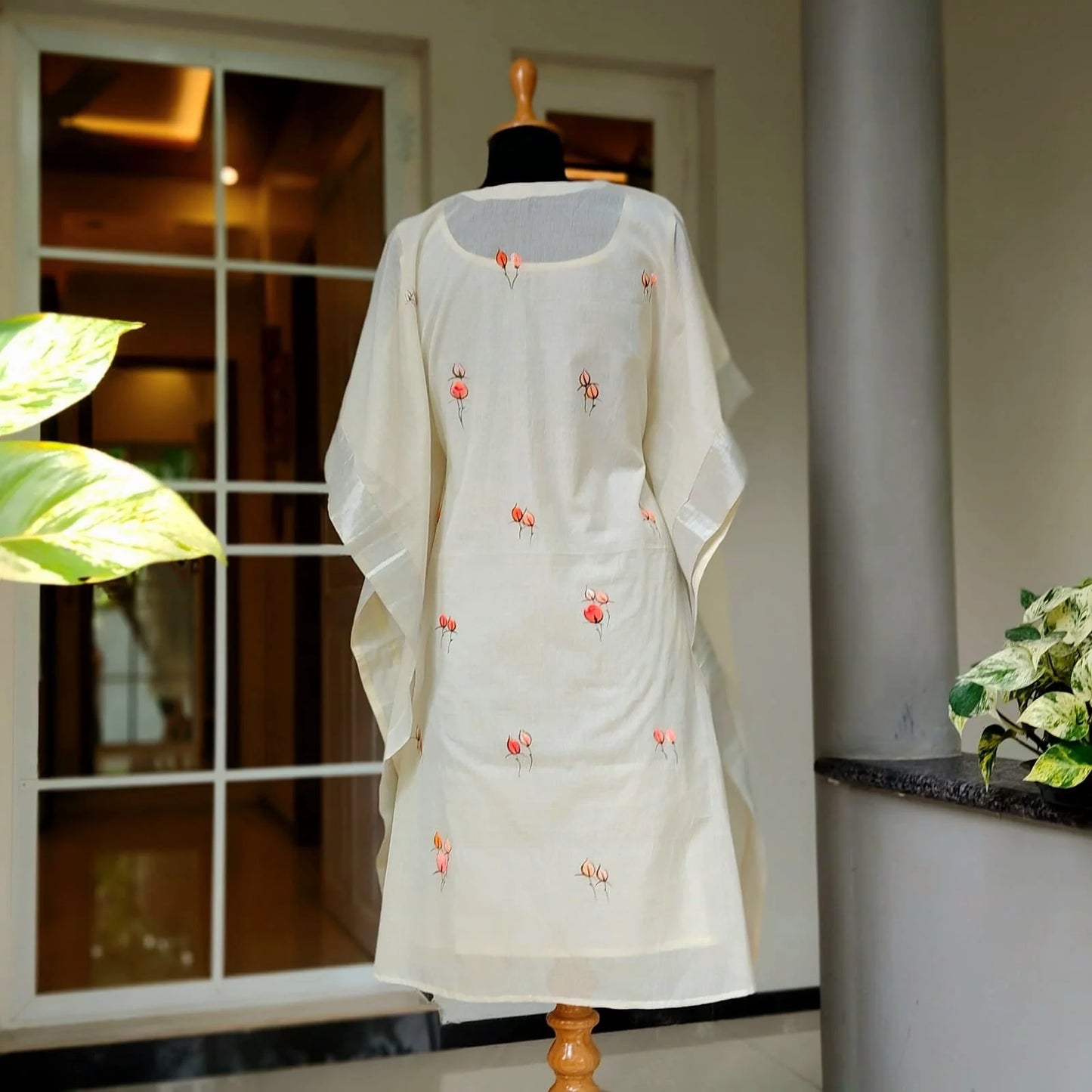 Long Kaftan Hand-Painted with Pretty wild Roses